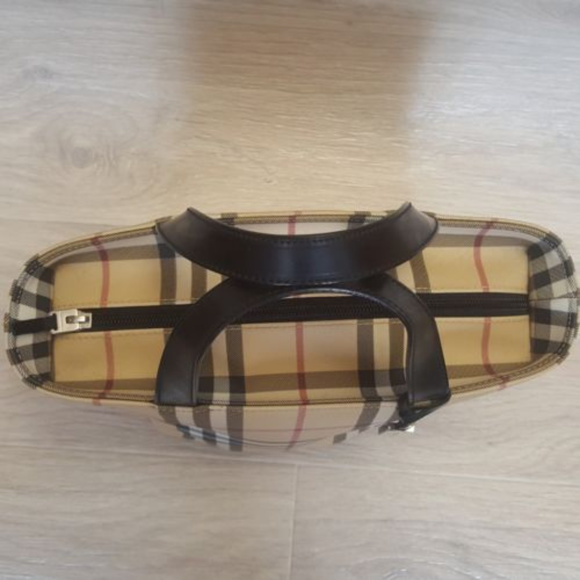 Burberry PVC Canvas Shoulder Bag - Picture 8 of 8